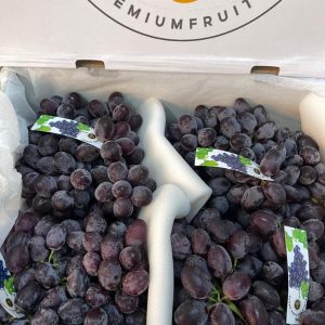 Thùng nho đen không hạt 5Kg gần đây