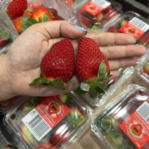 Cách chọn mua dâu tây ngon