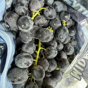 Chùm Nho đen Midnight Beauty tươi, giá rẻ