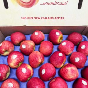 Thùng táo Ambrosia nhập khẩu New Zealand