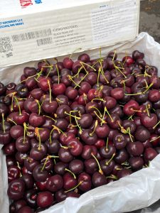 Cherry Stemilt Black Pearl S9.5