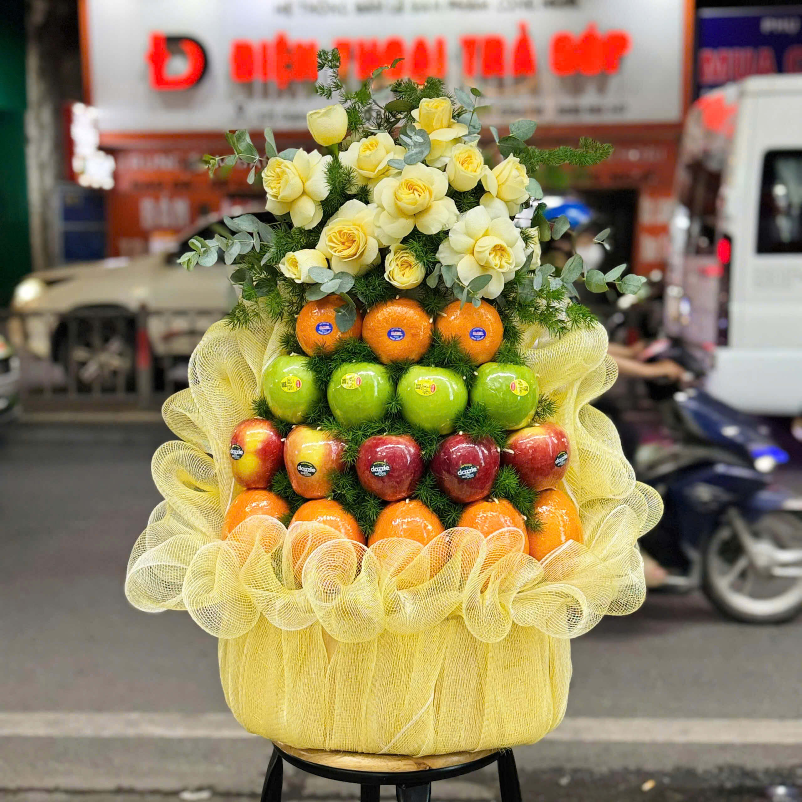 Giỏ trái cây Thành Kính Phân Ưu (Màu vàng)
